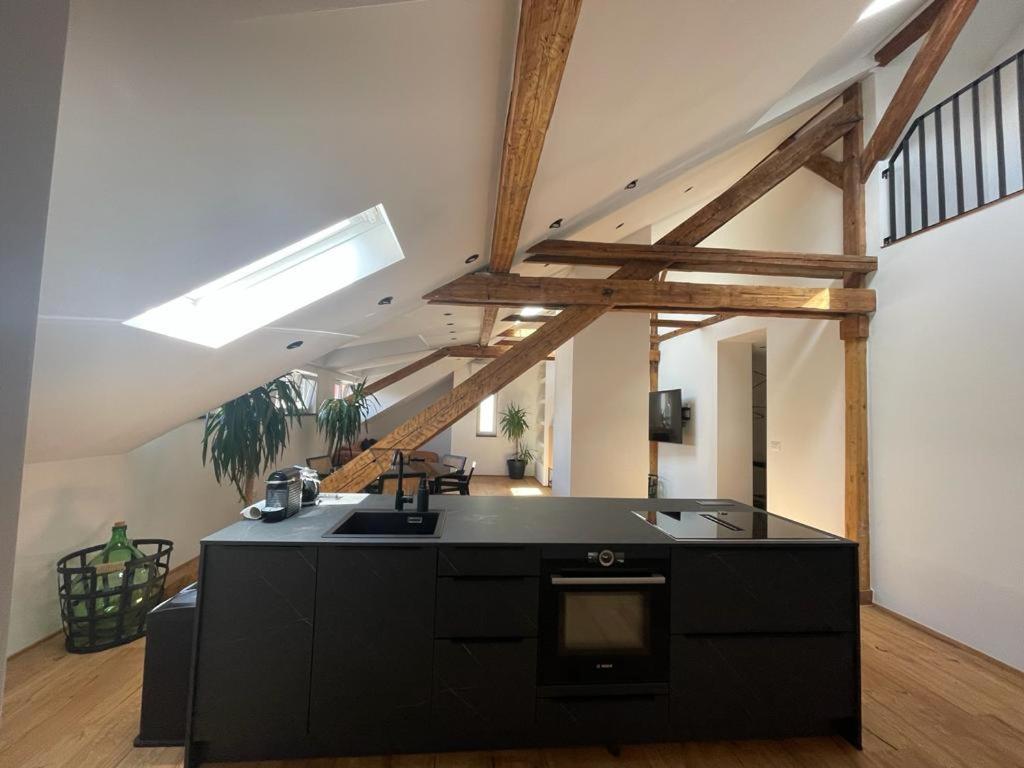 Split Rooftop Loft מראה חיצוני תמונה