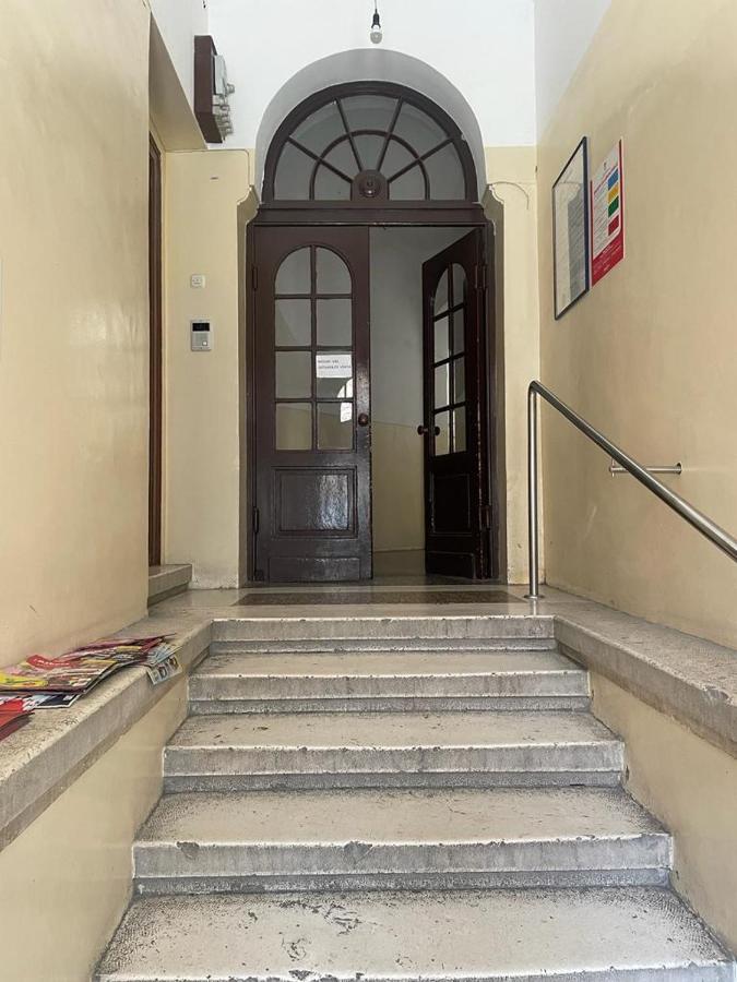 Split Rooftop Loft מראה חיצוני תמונה
