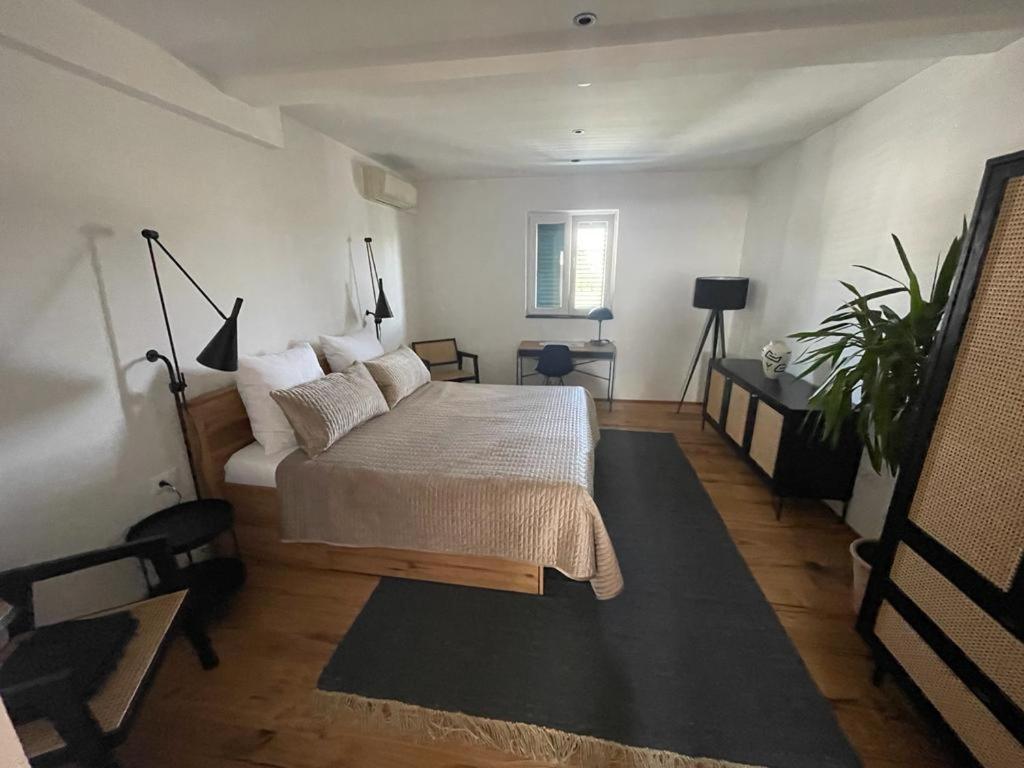Split Rooftop Loft מראה חיצוני תמונה