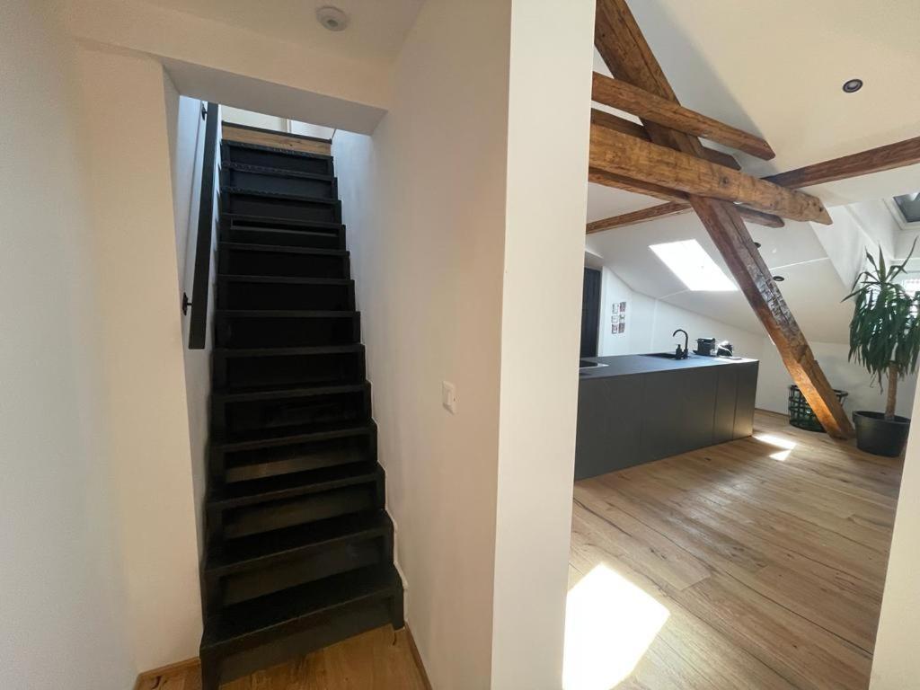 Split Rooftop Loft מראה חיצוני תמונה