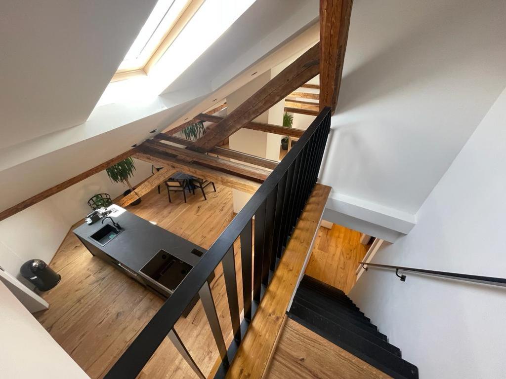 Split Rooftop Loft מראה חיצוני תמונה