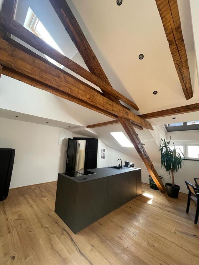 Split Rooftop Loft מראה חיצוני תמונה